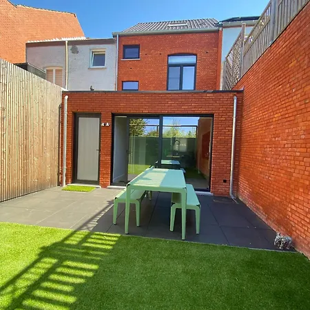 Chill Hill Holiday home Hasselt